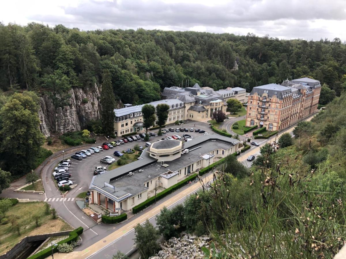 Manoir De La Prise Tarot Bed & Breakfast Bagnoles de l'Orne Normandie Екстериор снимка