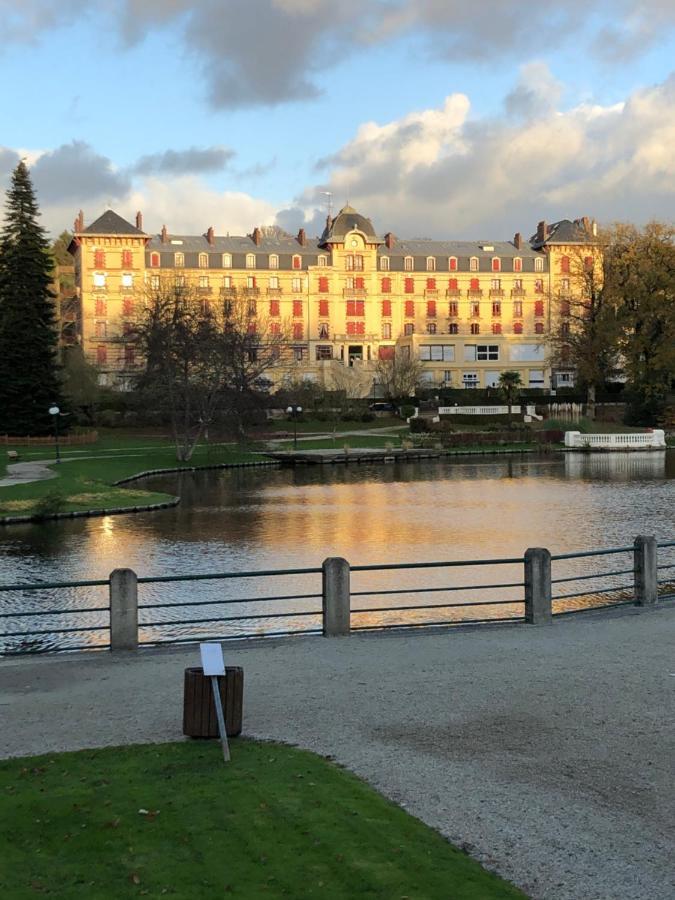 Manoir De La Prise Tarot Bed & Breakfast Bagnoles de l'Orne Normandie Екстериор снимка